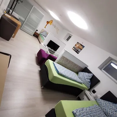 Apartment Messe Vanilla Cologne