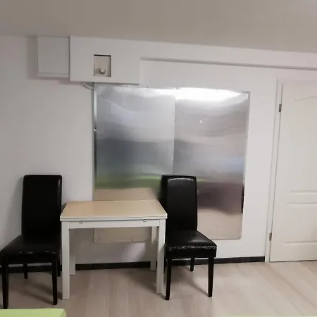 Apartment Messe Vanilla Cologne
